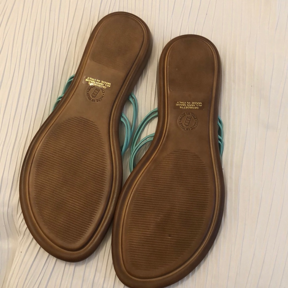 Sandals - Picture 3 of 4